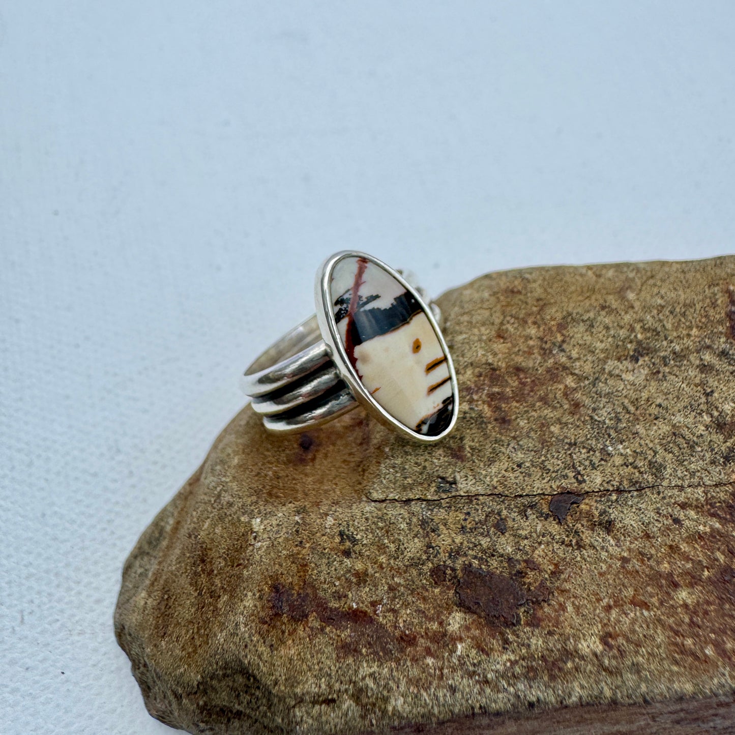 Owyhee Picture Jasper Ring