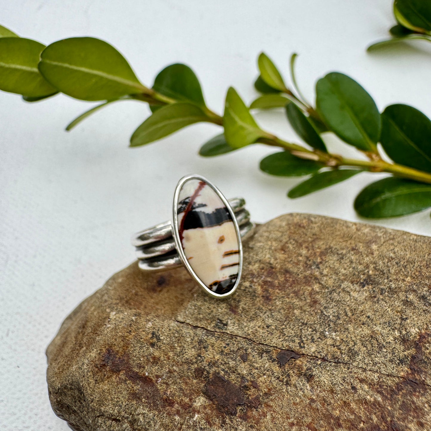 Owyhee Picture Jasper Ring