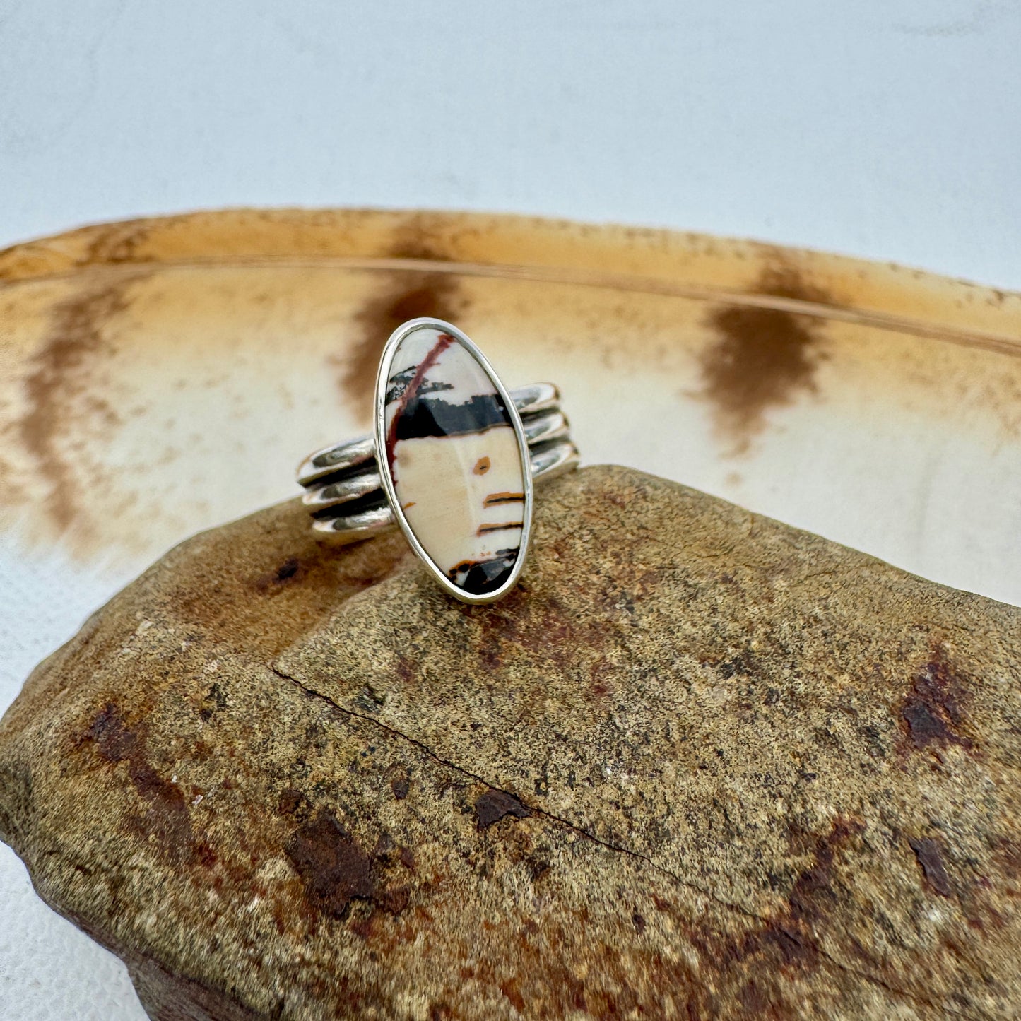 Owyhee Picture Jasper Ring